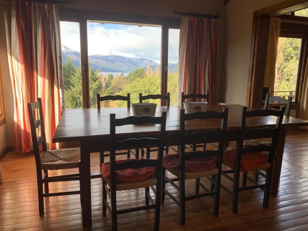 Arelauquen Bungalows & Suites San Carlos de Bariloche Eksteriør bilde