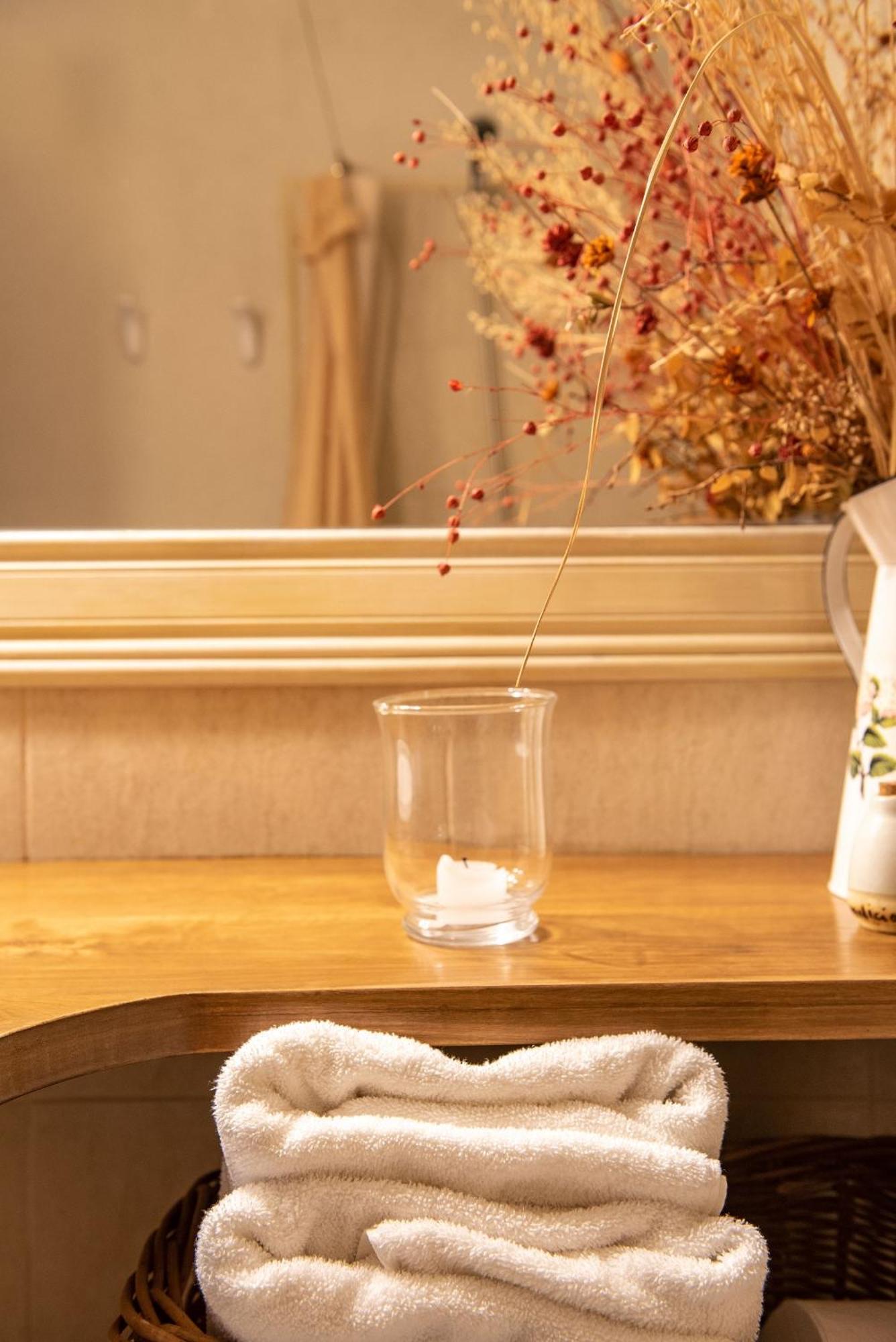 Arelauquen Bungalows & Suites San Carlos de Bariloche Eksteriør bilde