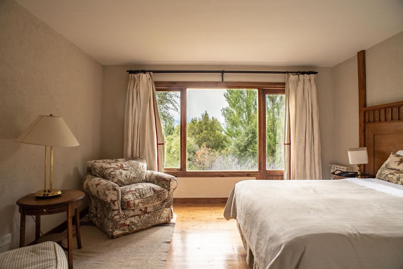 Arelauquen Bungalows & Suites San Carlos de Bariloche Eksteriør bilde