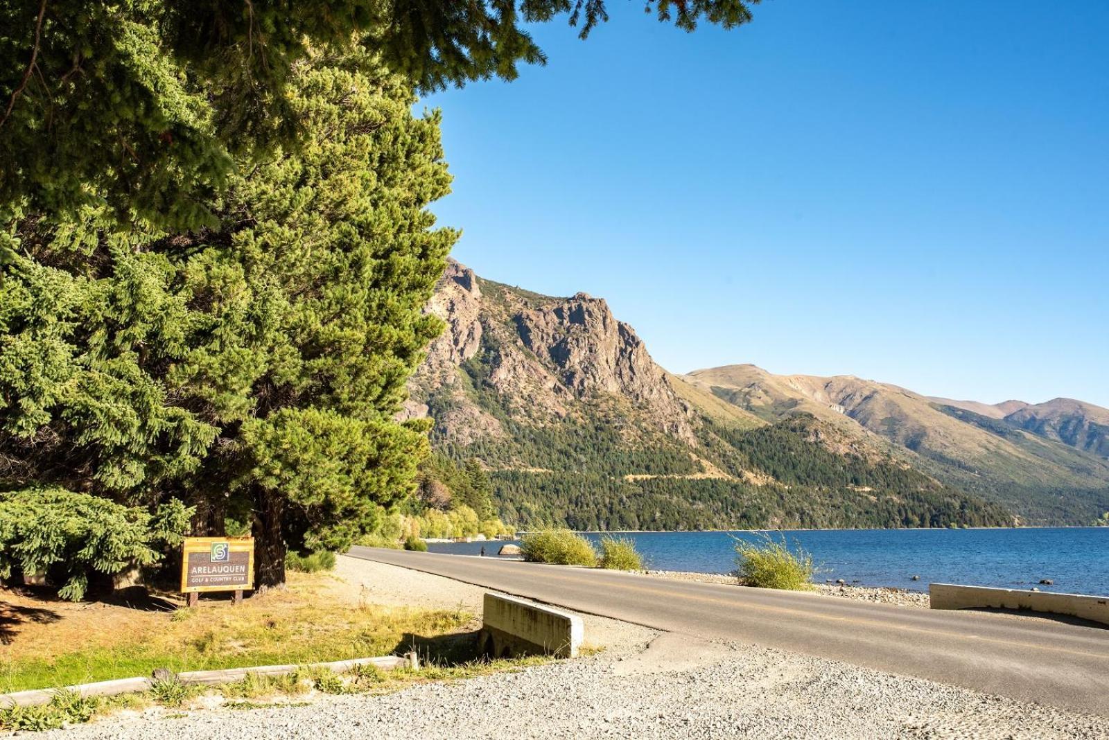 Arelauquen Bungalows & Suites San Carlos de Bariloche Eksteriør bilde