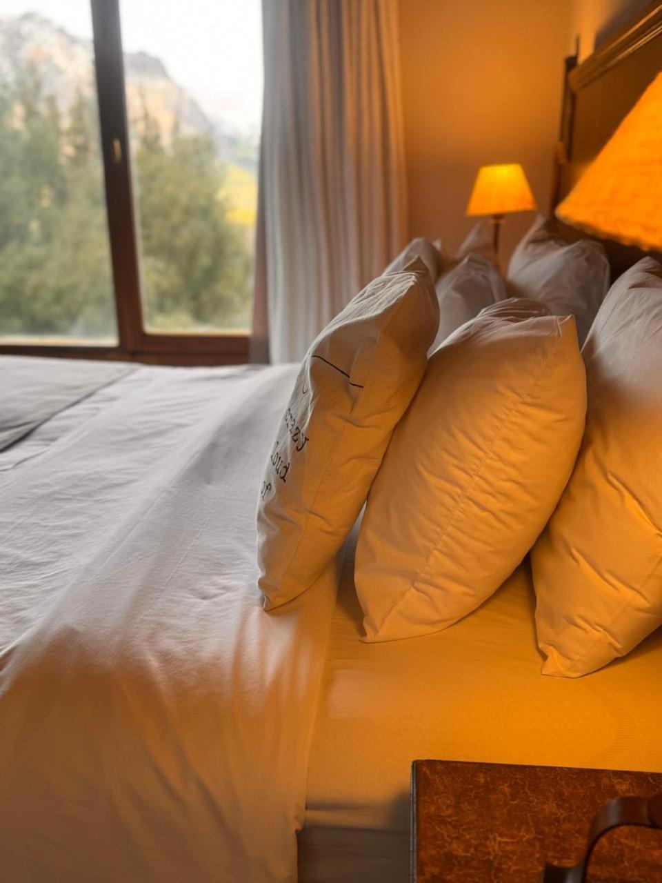 Arelauquen Bungalows & Suites San Carlos de Bariloche Eksteriør bilde