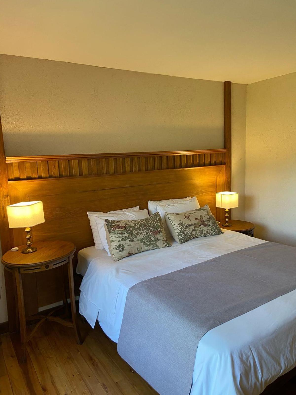 Arelauquen Bungalows & Suites San Carlos de Bariloche Eksteriør bilde