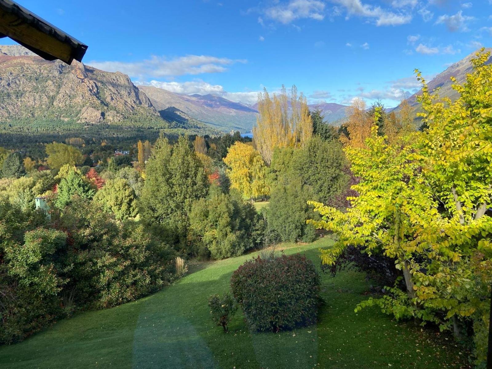 Arelauquen Bungalows & Suites San Carlos de Bariloche Eksteriør bilde